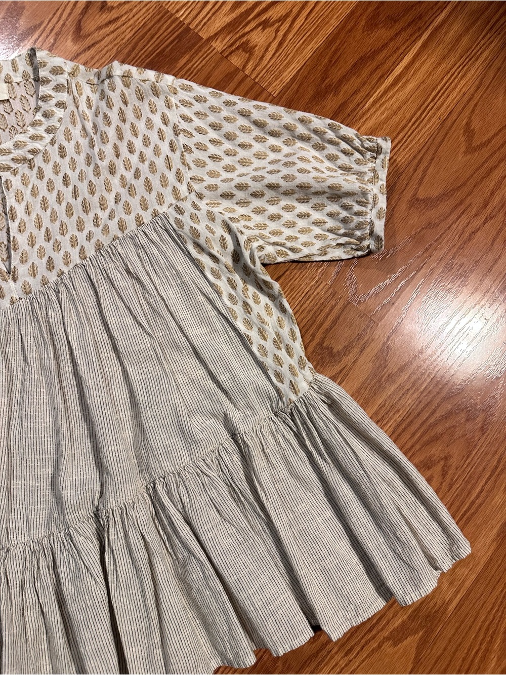 Roolee Cotton Cream with stripes and leaf Print Tiered Peasant Blouse size M - Picture 8 of 11